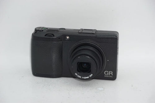 Compact Digital Camera Ricoh Gr