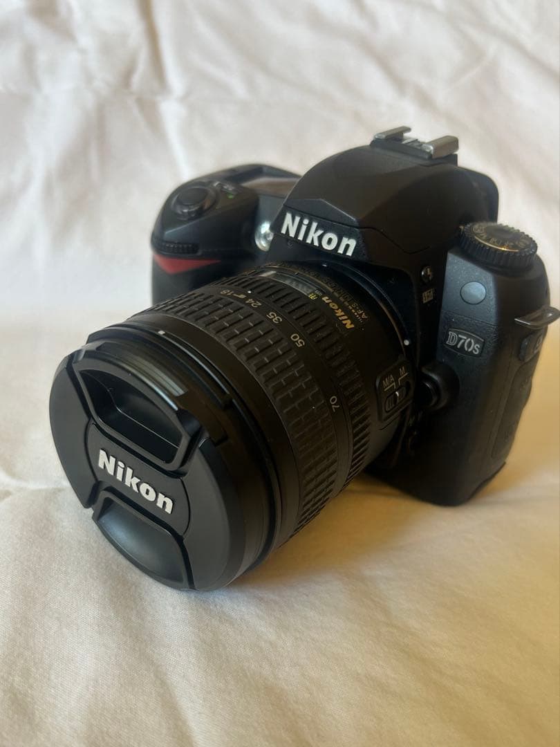 Nikon Digital Slrs Nicon D70S