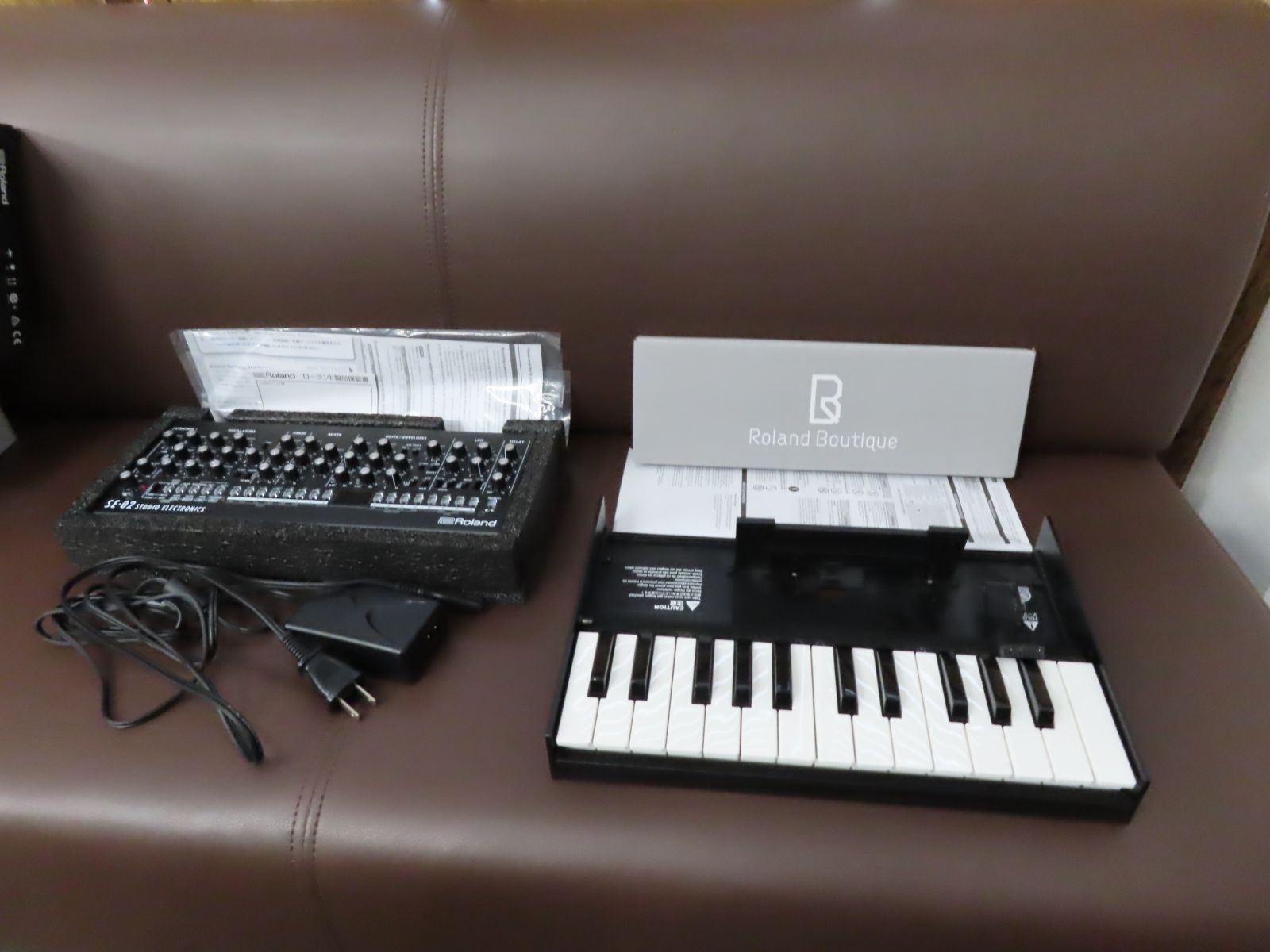 Roland Analog Synthesizer Se-02 K-25M