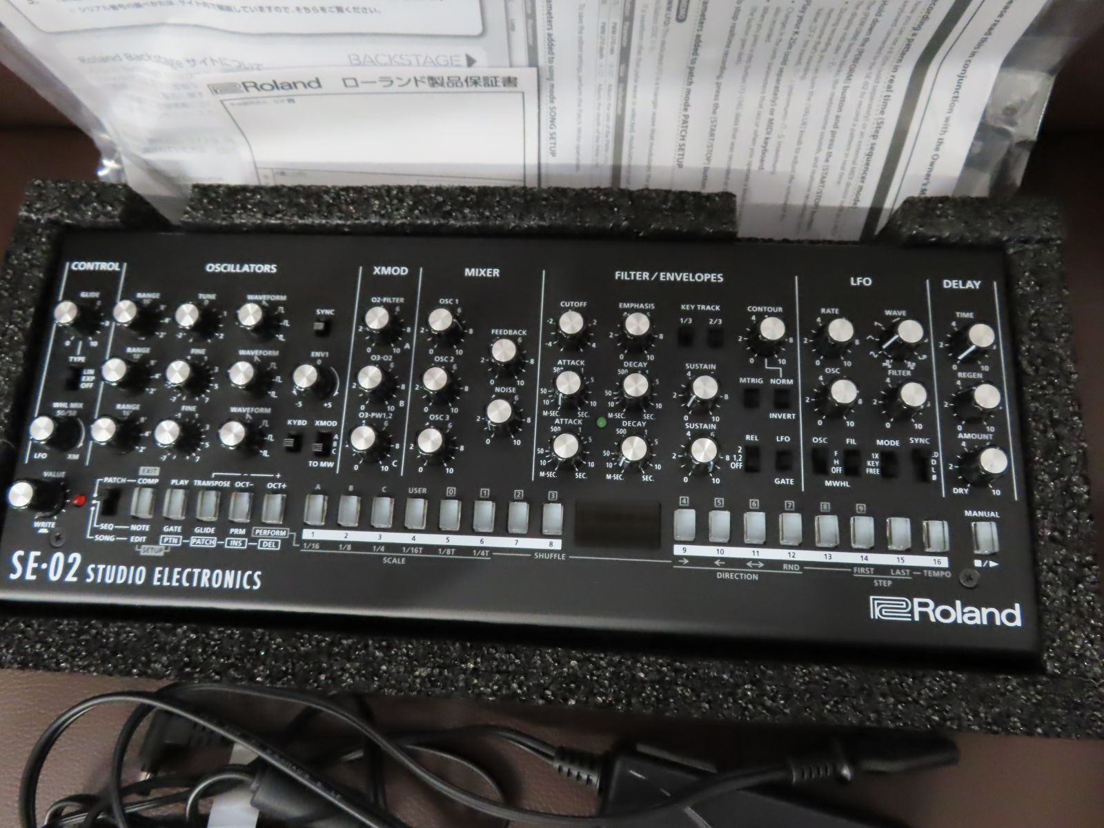 Roland Analog Synthesizer Se-02 K-25M