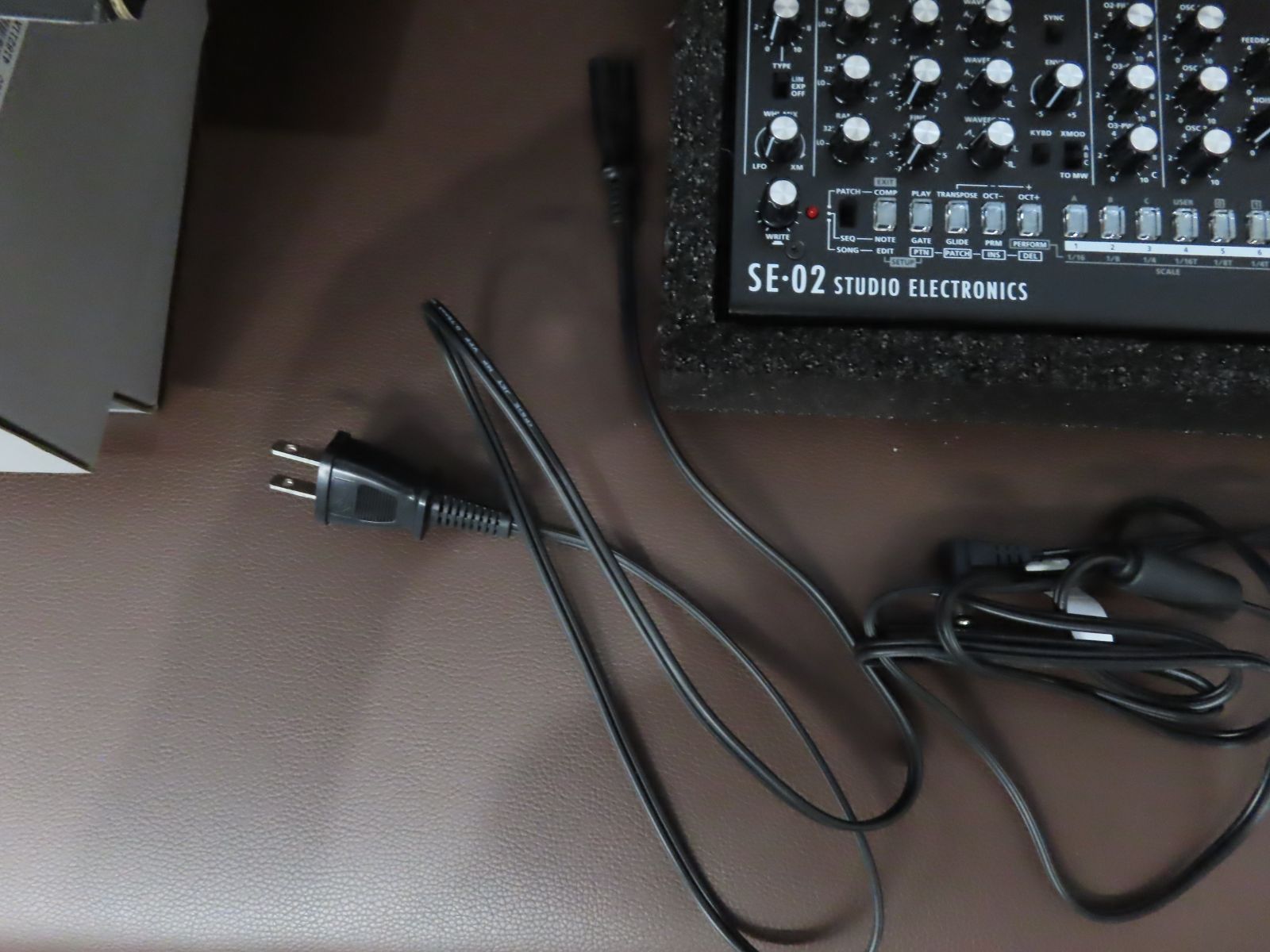 Roland Analog Synthesizer Se-02 K-25M