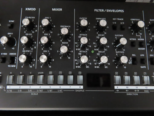 Roland Analog Synthesizer Se-02 K-25M