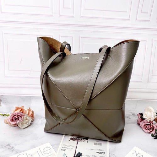 Loewe Shoulder Bags Ae