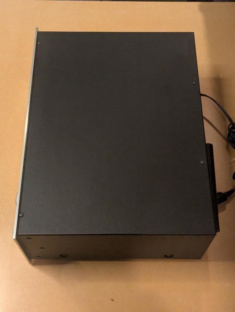 Marantz Radio Tuners Model 2110