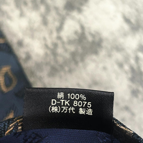 Yves Saint Laurent Ties 100