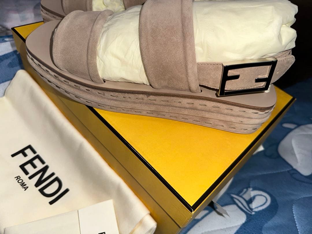 Fendi Sandals 22 Size27