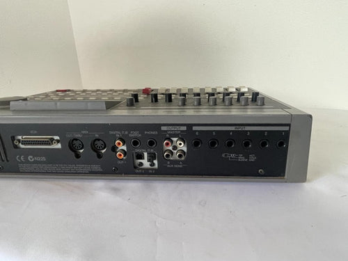 Multitrack Recorders Roland Vs-880Ex