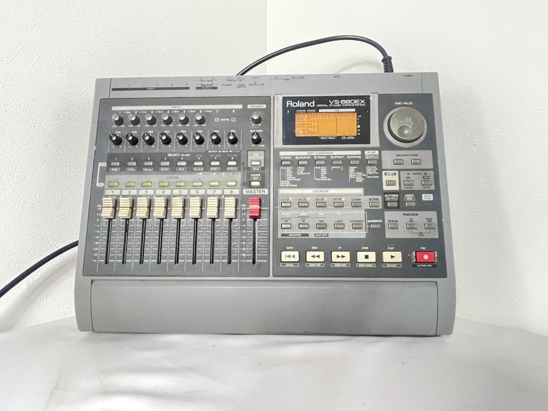 Multitrack Recorders Roland Vs-880Ex