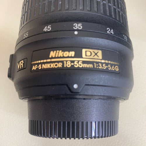 Nikon Lens (Zoom) 2 Nikondx Af-S Nikkor 55-200Mm F/4-5.6G Ed 18-55 Photo