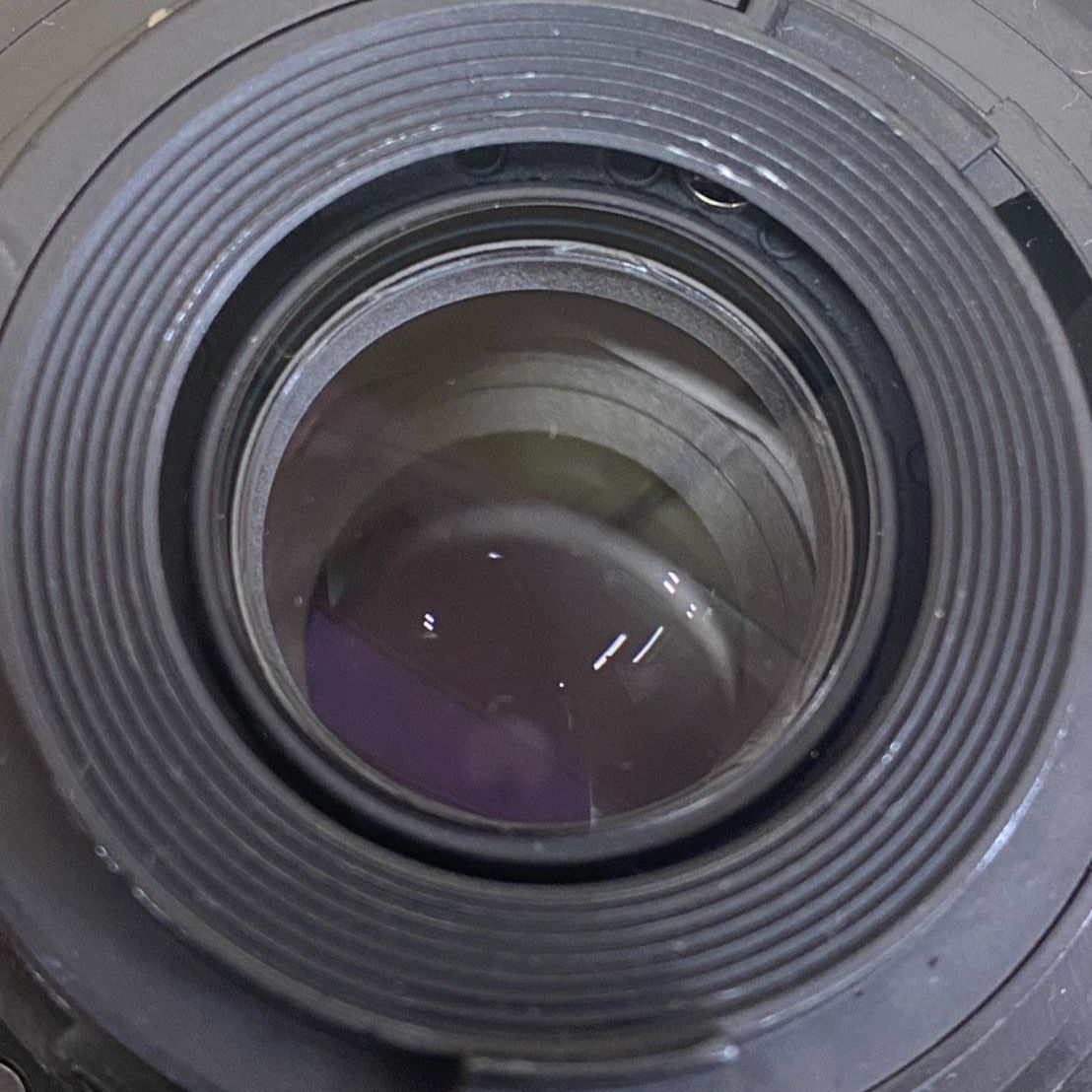 Nikon Lens (Zoom) 2 Nikondx Af-S Nikkor 55-200Mm F/4-5.6G Ed 18-55 Photo