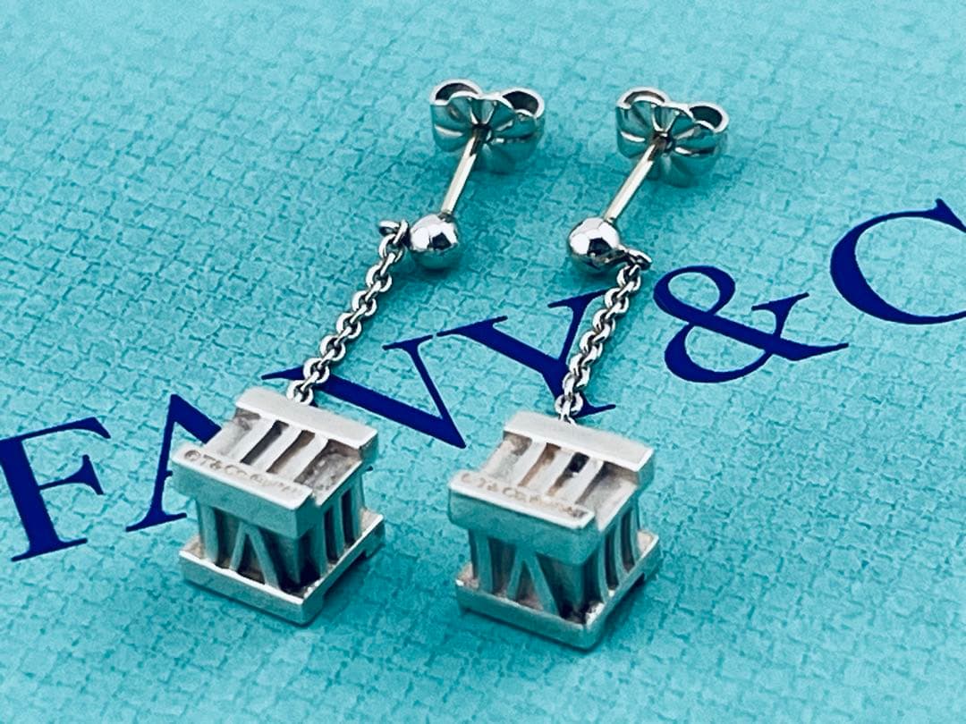 Tiffany Earrings (For Both Ears) D117 Atlas 925