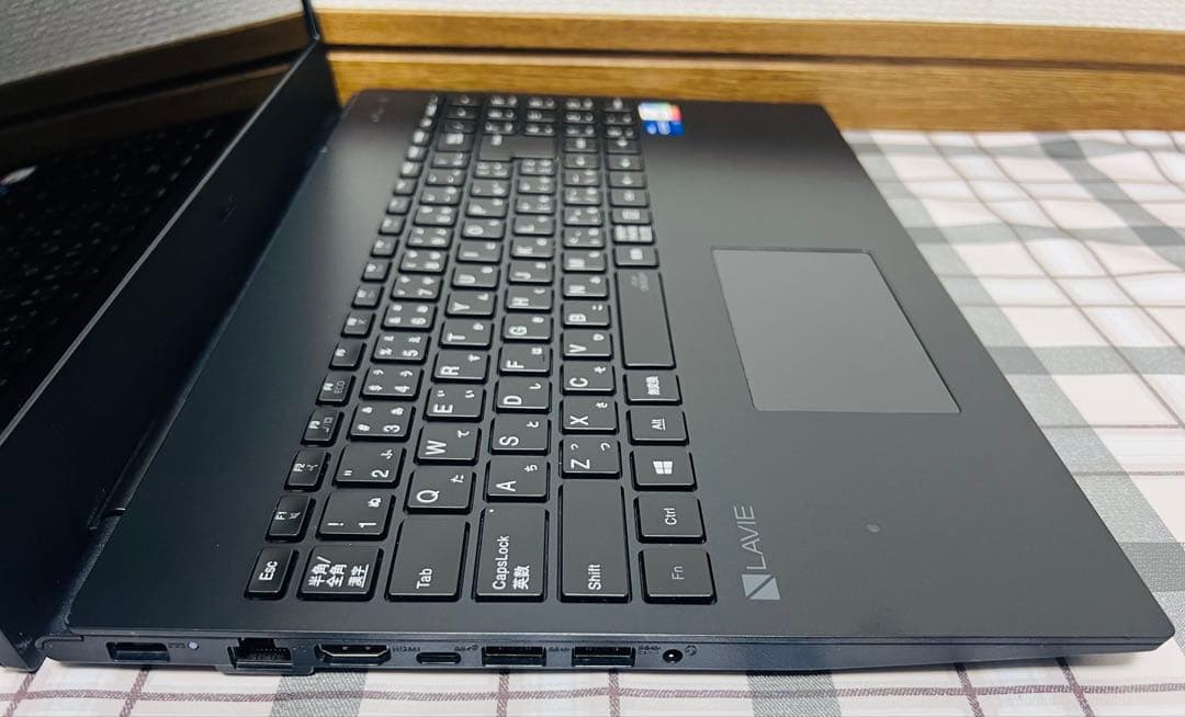 Windows Laptops Nec Lavie 16G/512Gb Office