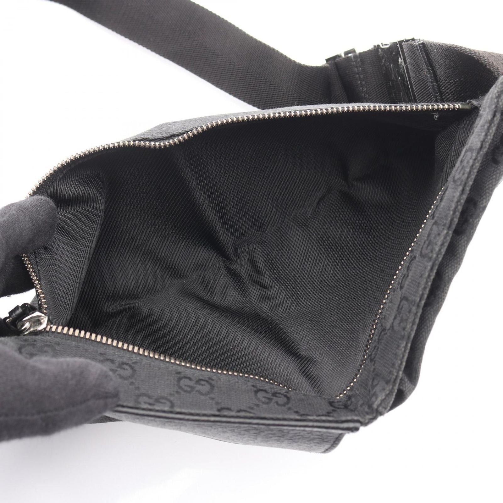 Gucci Body Bag Waist Pouch Gg 28566 Used B