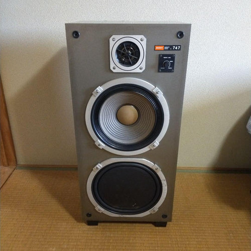 Sony Speakers 747 Ok 1
