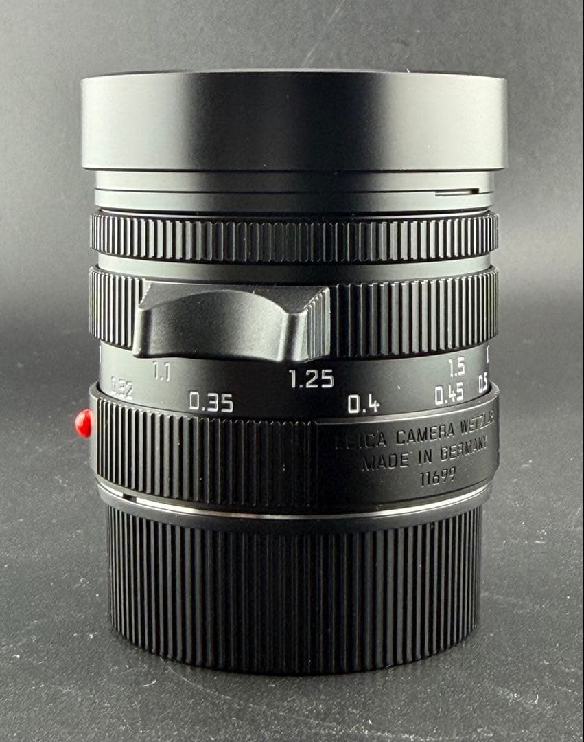 Leica Prime Lenses F2