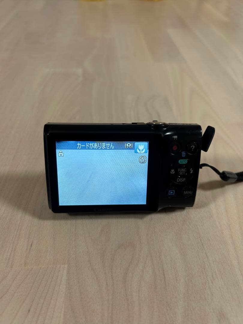 Canon Compact Digital Camera 16.0 Mega Pixels 5X