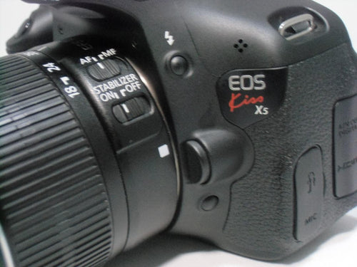 Canon Digital Slr Eos Kiss X5 B058