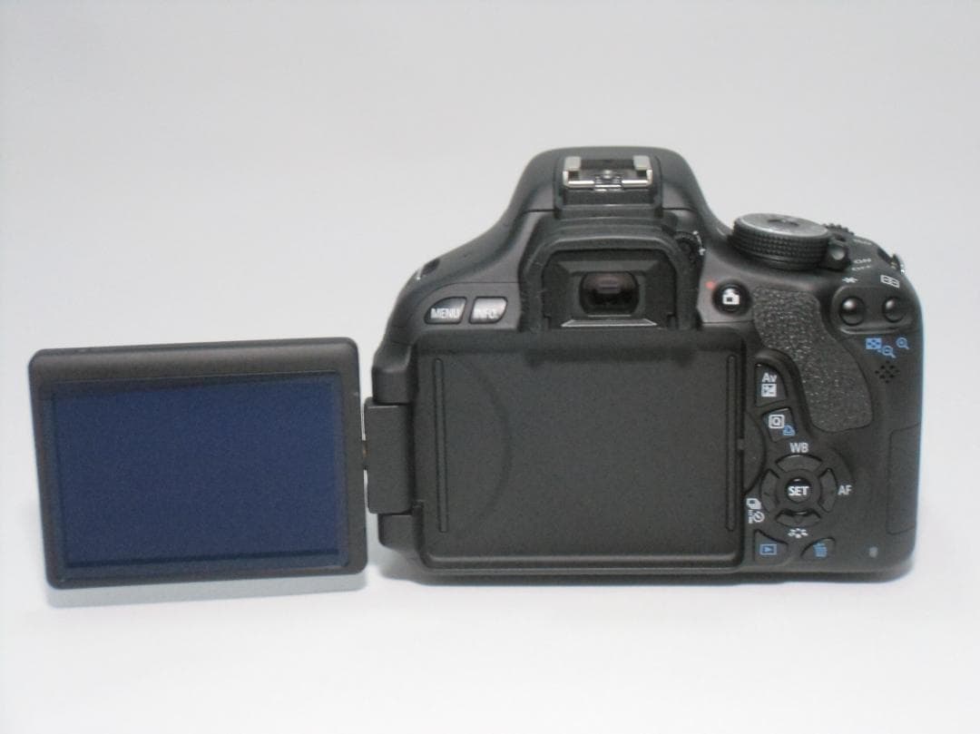 Canon Digital Slr Eos Kiss X5 B058