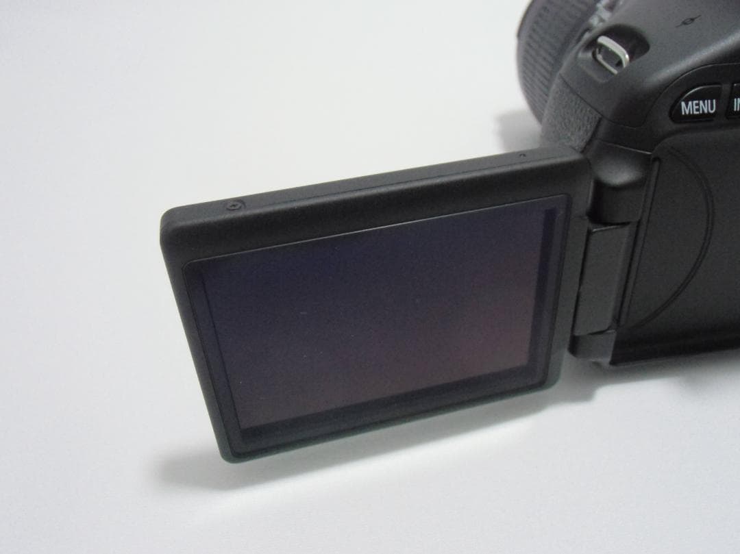 Canon Digital Slr Eos Kiss X5 B058