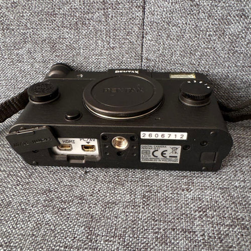 Pentax Digital Slrs Q-S1