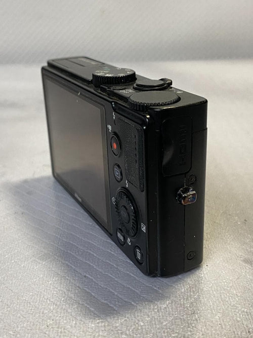 Compact Digital Camera Nikon P300#527