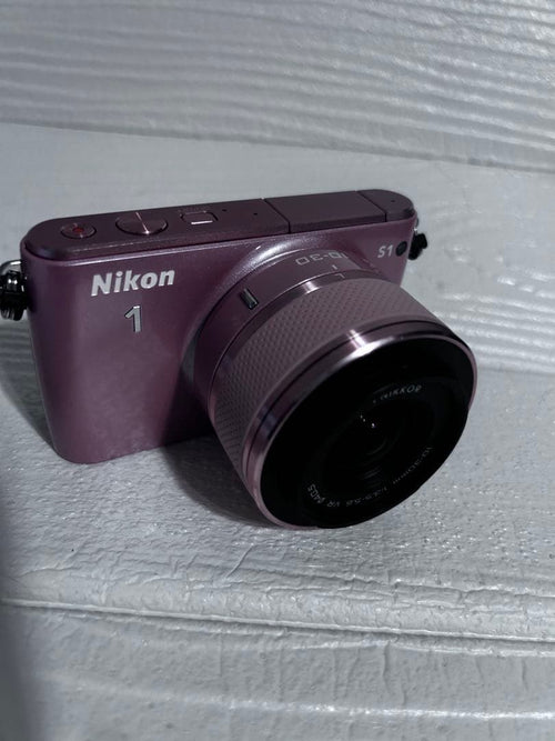 Nikon Mirrorless Interchangeable Lens Cameras 1 S1