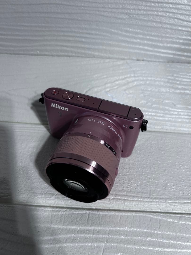 Nikon Mirrorless Interchangeable Lens Cameras 1 S1