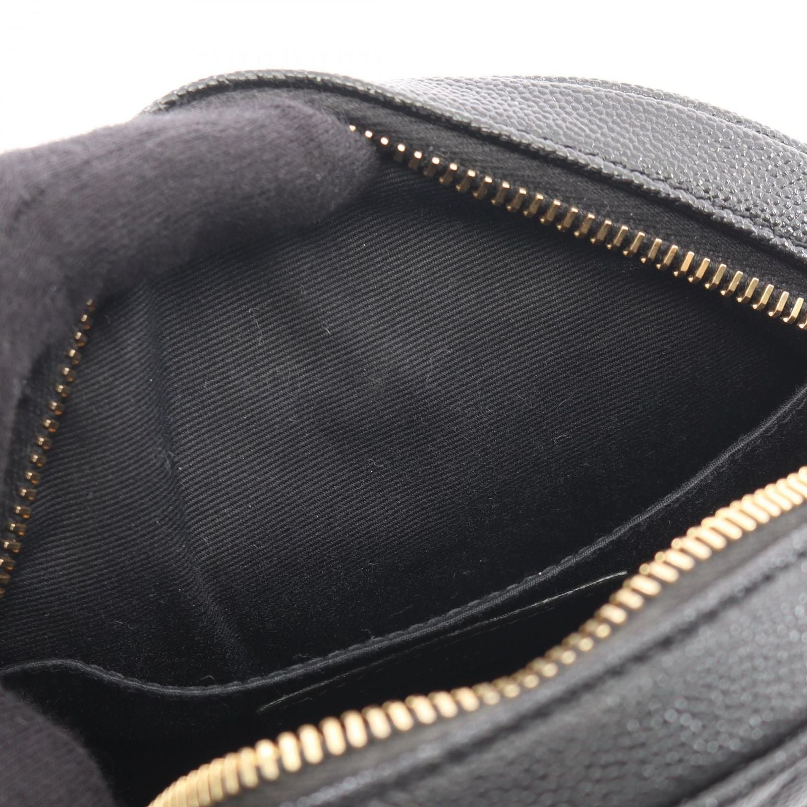 Yves Saint Laurent Shoulder Bag 610436 1Gf07 1000