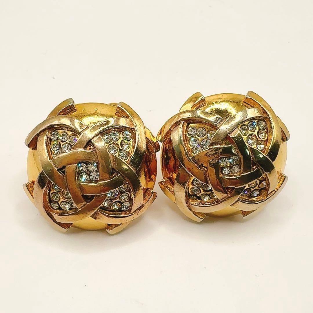 Chanel Clip-On Earrings