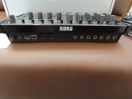 Korg Rhythm Machine Drumlogue Ac