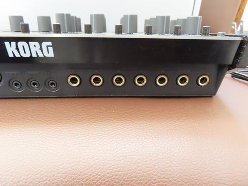 Korg Rhythm Machine Drumlogue Ac