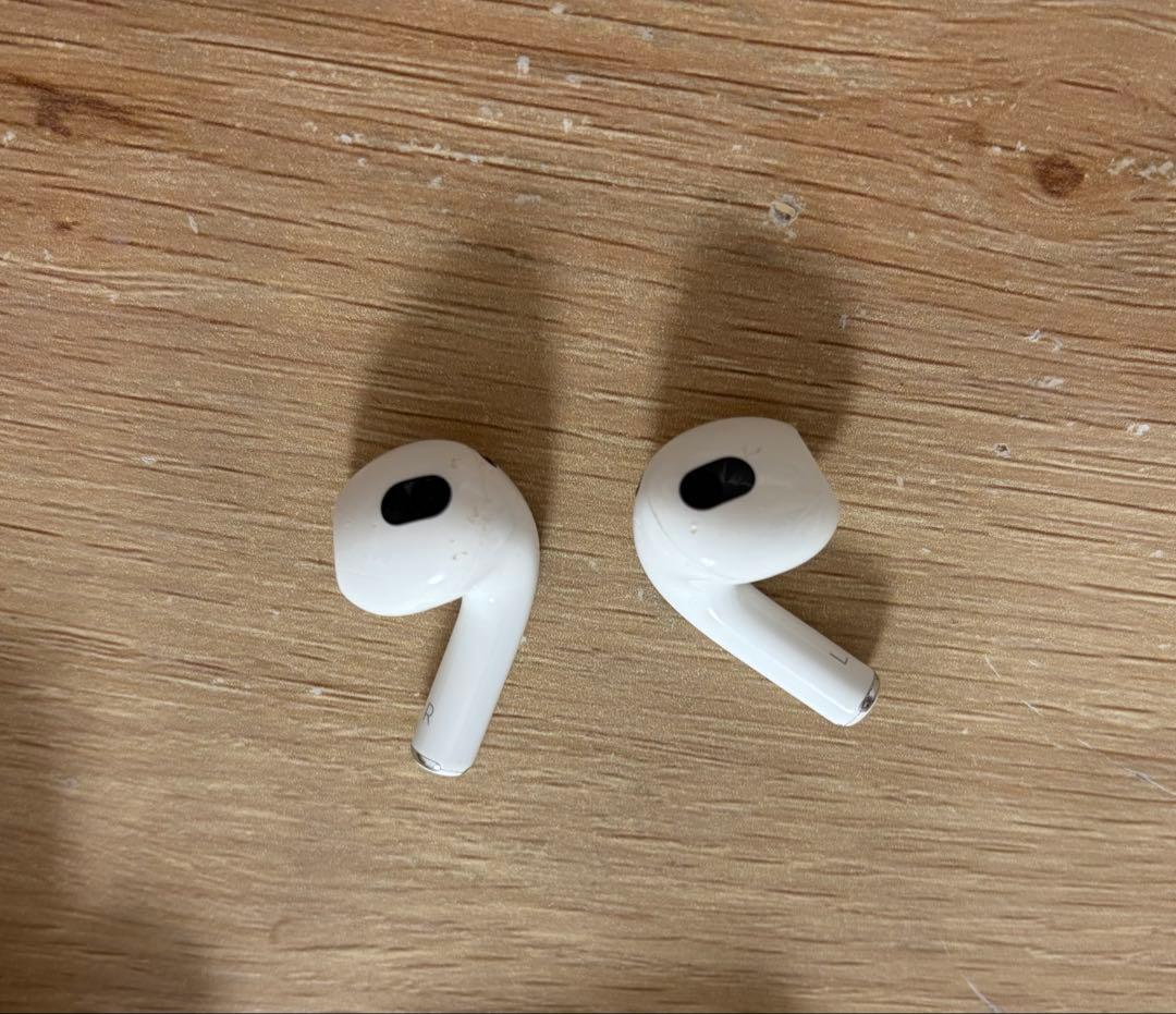 Apple Airpods Body 3