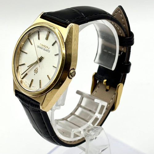 Seiko Quartz Watches /1977 4840-8110