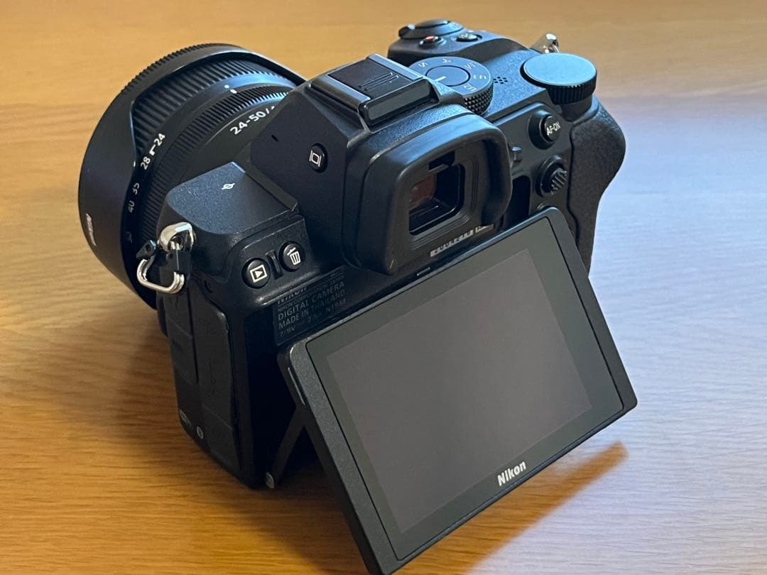 Nikon Mirrorless Interchangeable Lens Cameras Z5 24-50Mm