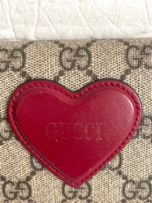 Gucci Bifold Wallets Gg