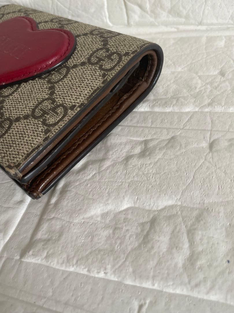 Gucci Bifold Wallets Gg