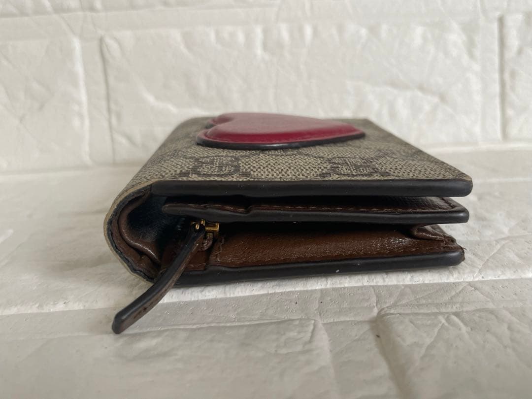 Gucci Bifold Wallets Gg