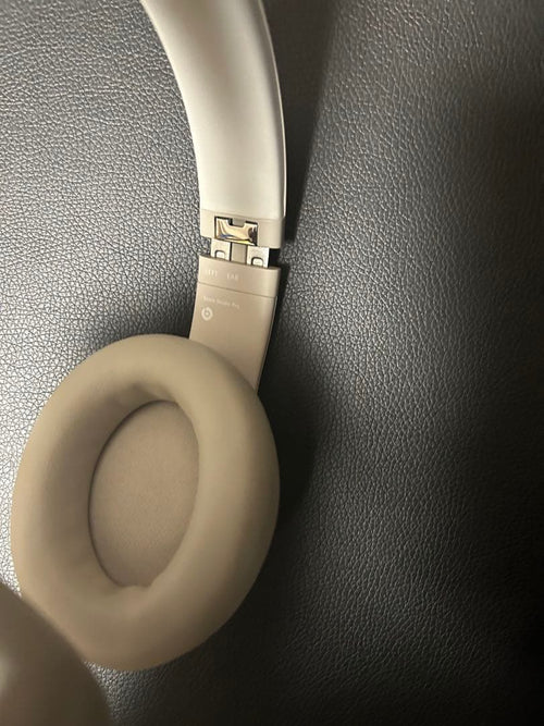Beats By Dr. Dre Wireless Headphones Studio Pro