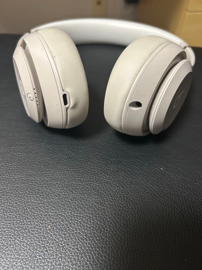 Beats By Dr. Dre Wireless Headphones Studio Pro