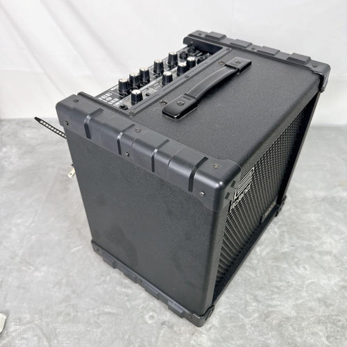 Roland Bass Amps D34 Cb-30 Cube 30
