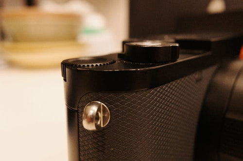 Leica Compact Digital Cameras Q3 43