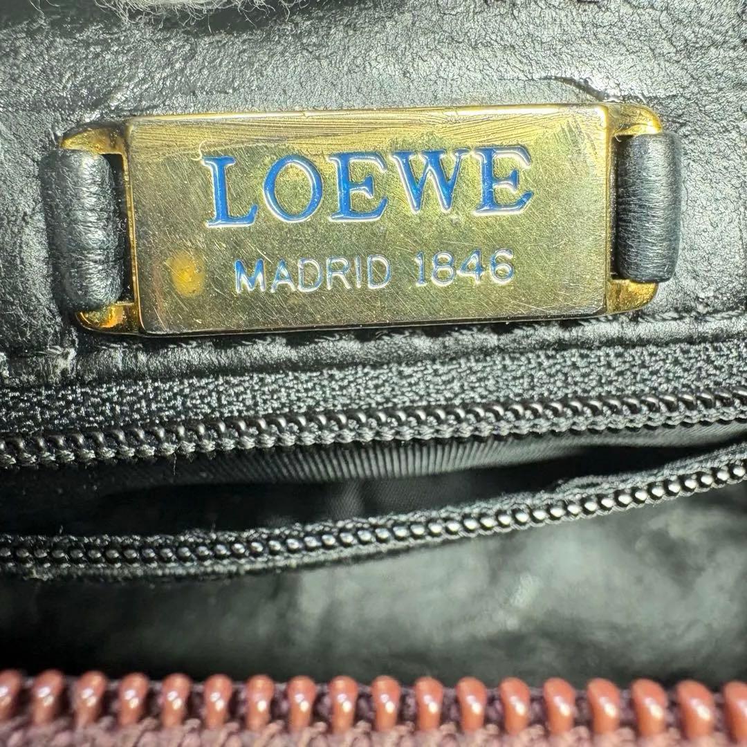 Loewe Shoulder Bags