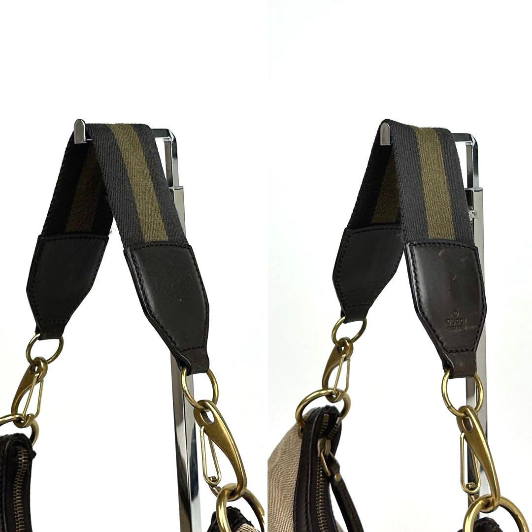 Gucci Shoulder Bag