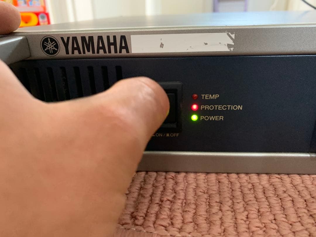 Power Amplifiers Yamaha P1000S