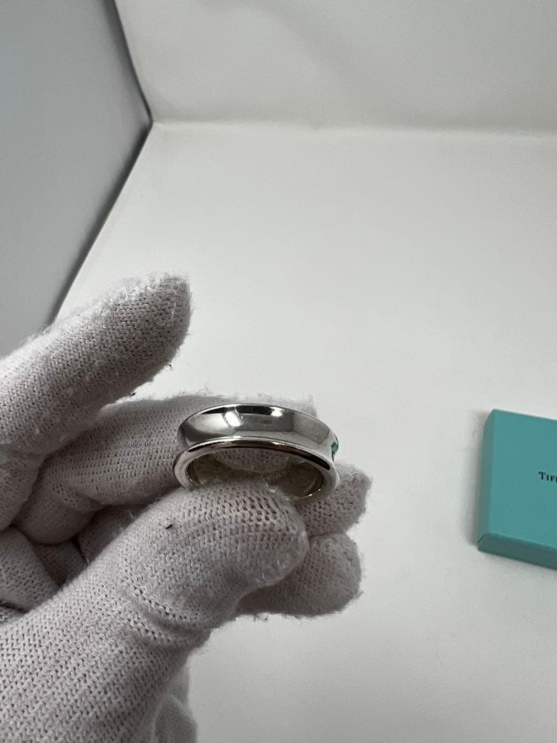 Tiffany Rings Co. 24 925