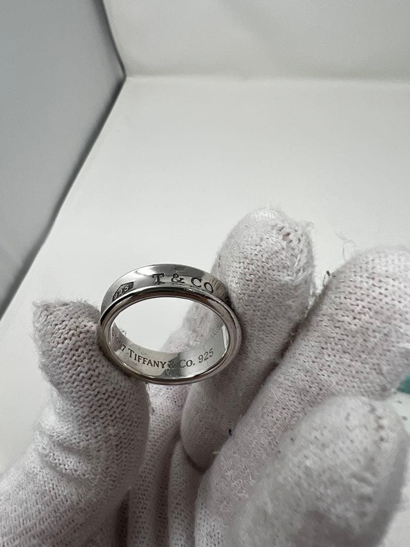 Tiffany Rings Co. 24 925
