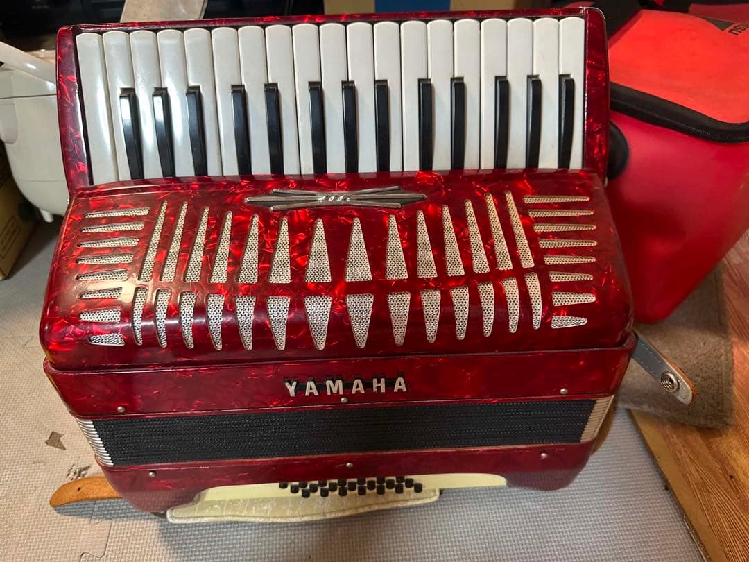 Yamaha Accordions