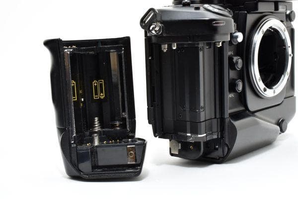 Nikon Slr Camera (Film) F4S Body #1154