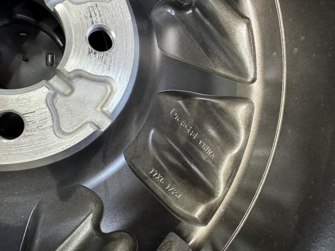 Nissan 17 Inches 4X100 205/50R17
