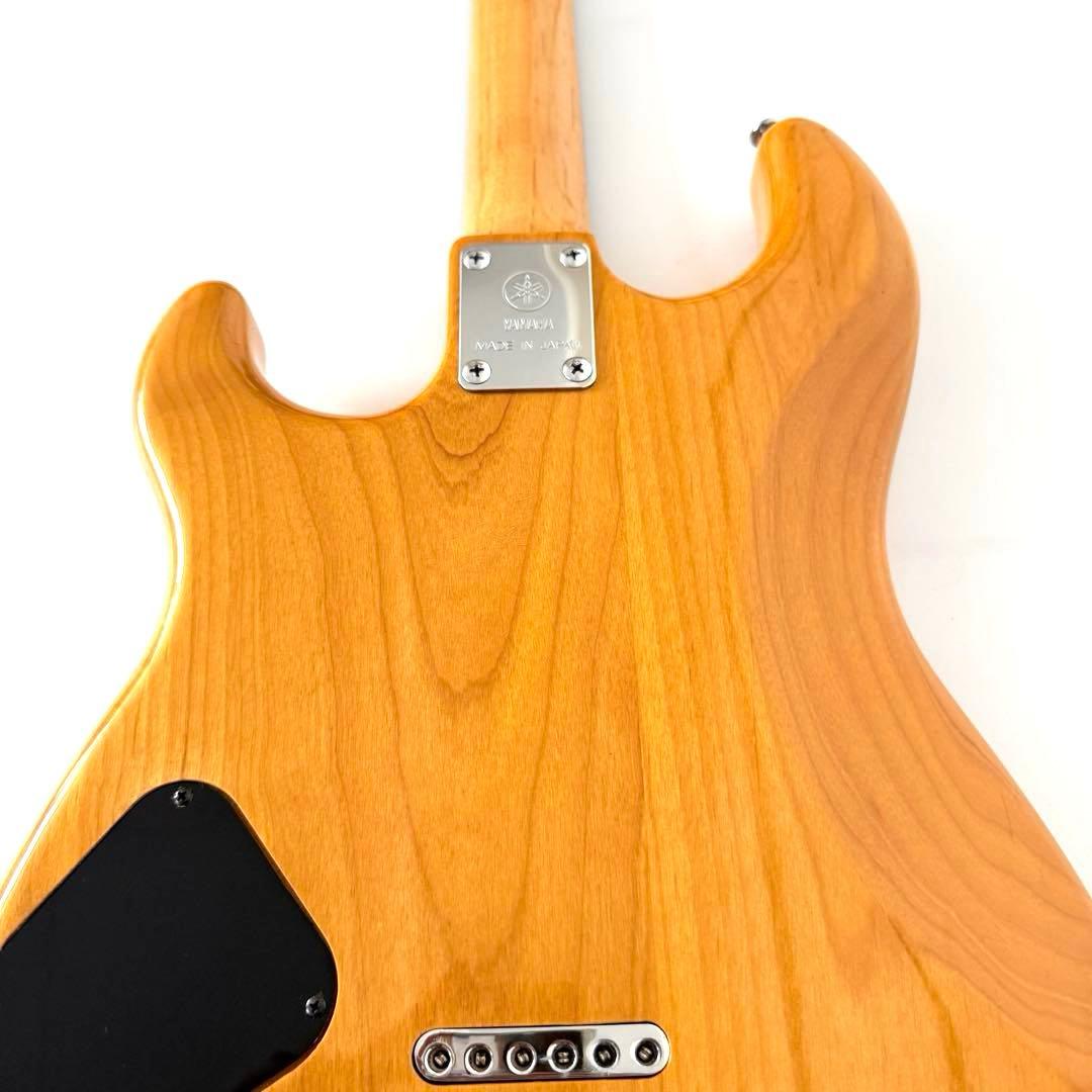 Electric Guitars Yamaha Super Combinator Sc-880